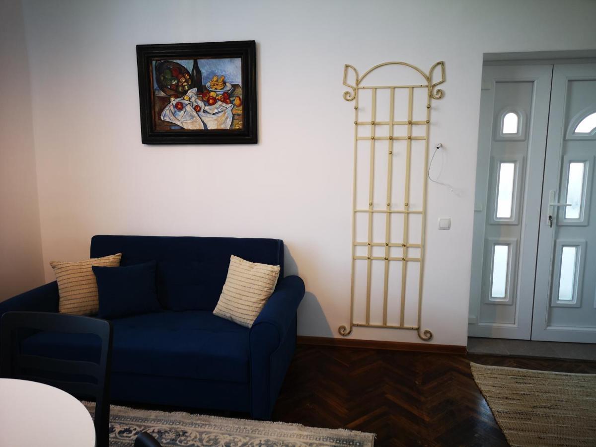 Weisz Apartment-City Center-Free Private Parking,Wifi,Ac Carei Εξωτερικό φωτογραφία