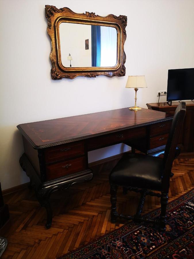 Weisz Apartment-City Center-Free Private Parking,Wifi,Ac Carei Εξωτερικό φωτογραφία